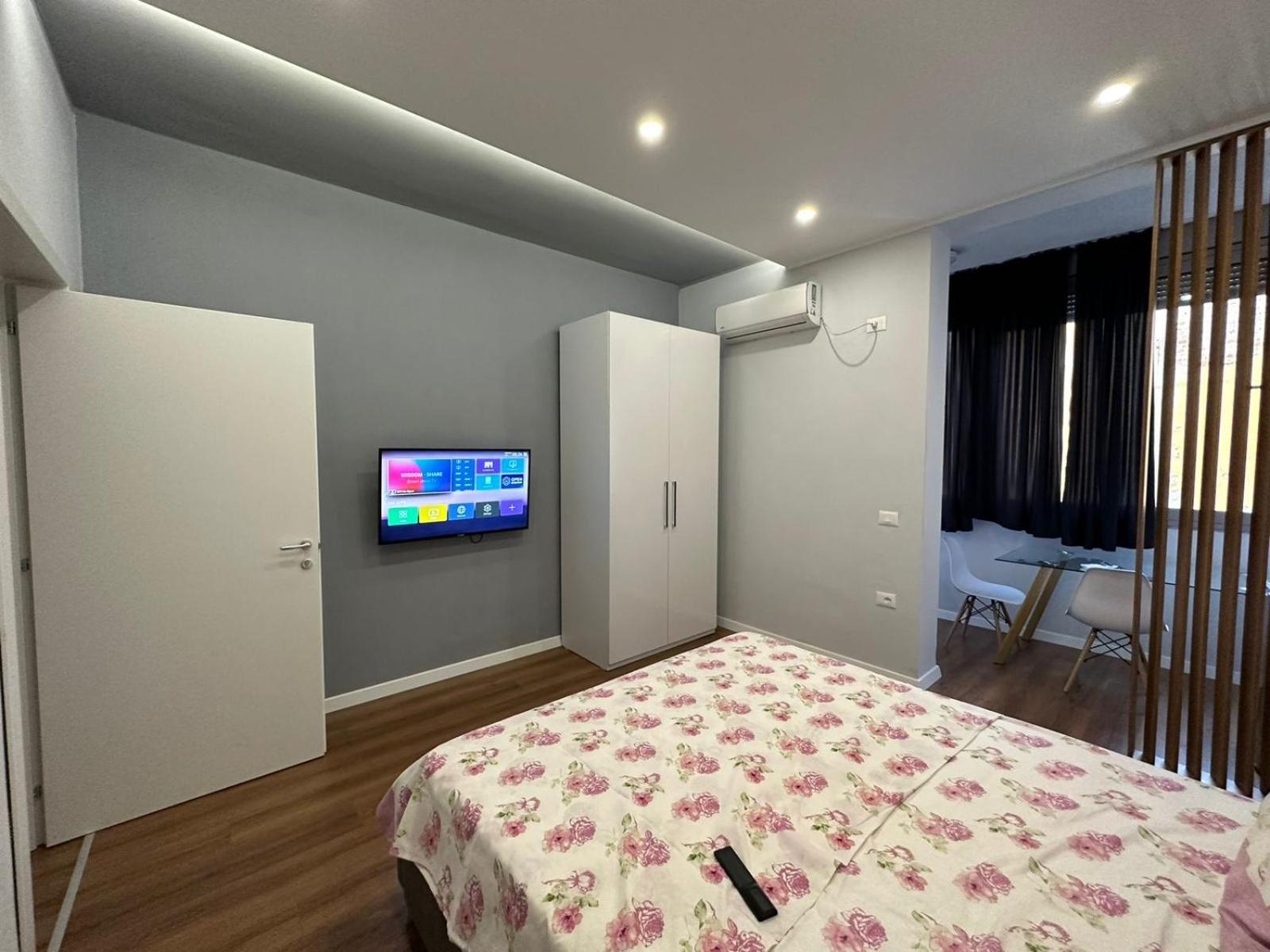 Be Solei Studio Apartments Sol 2 Tirana Exterior photo